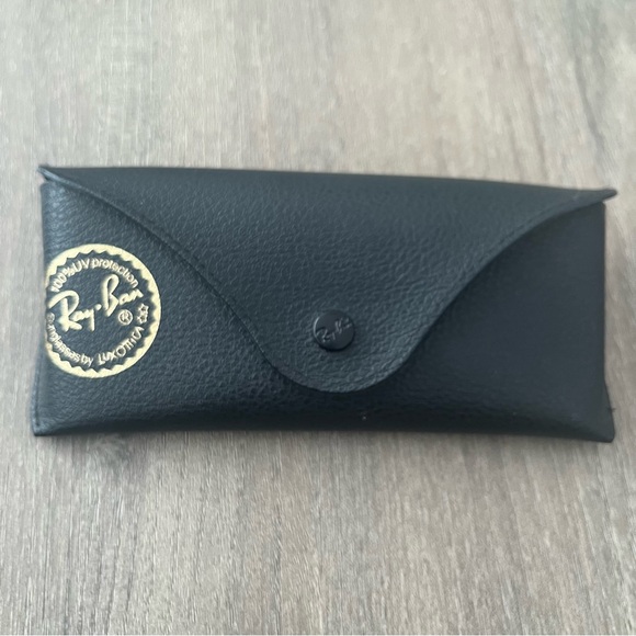 Authentic Ray-Ban Hexagon Gold Frame Glasses Unisex new with Case and dust cloth - Picture 7 of 7